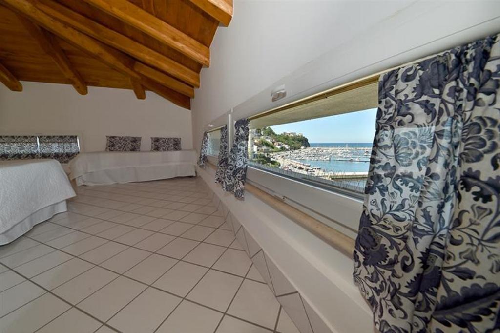 Palazzo Dogana Rooms Agropoli Extérieur photo